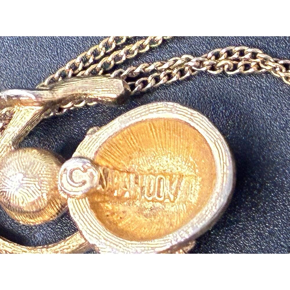 Vintage Sarah Coventry Acorn Pendant Necklace Gold Tone Faux Pearl Nature - Picture 2 of 7